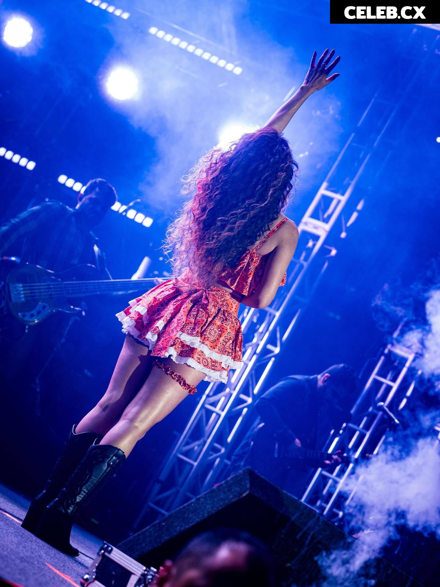 Paula Fernandes Image 8854318