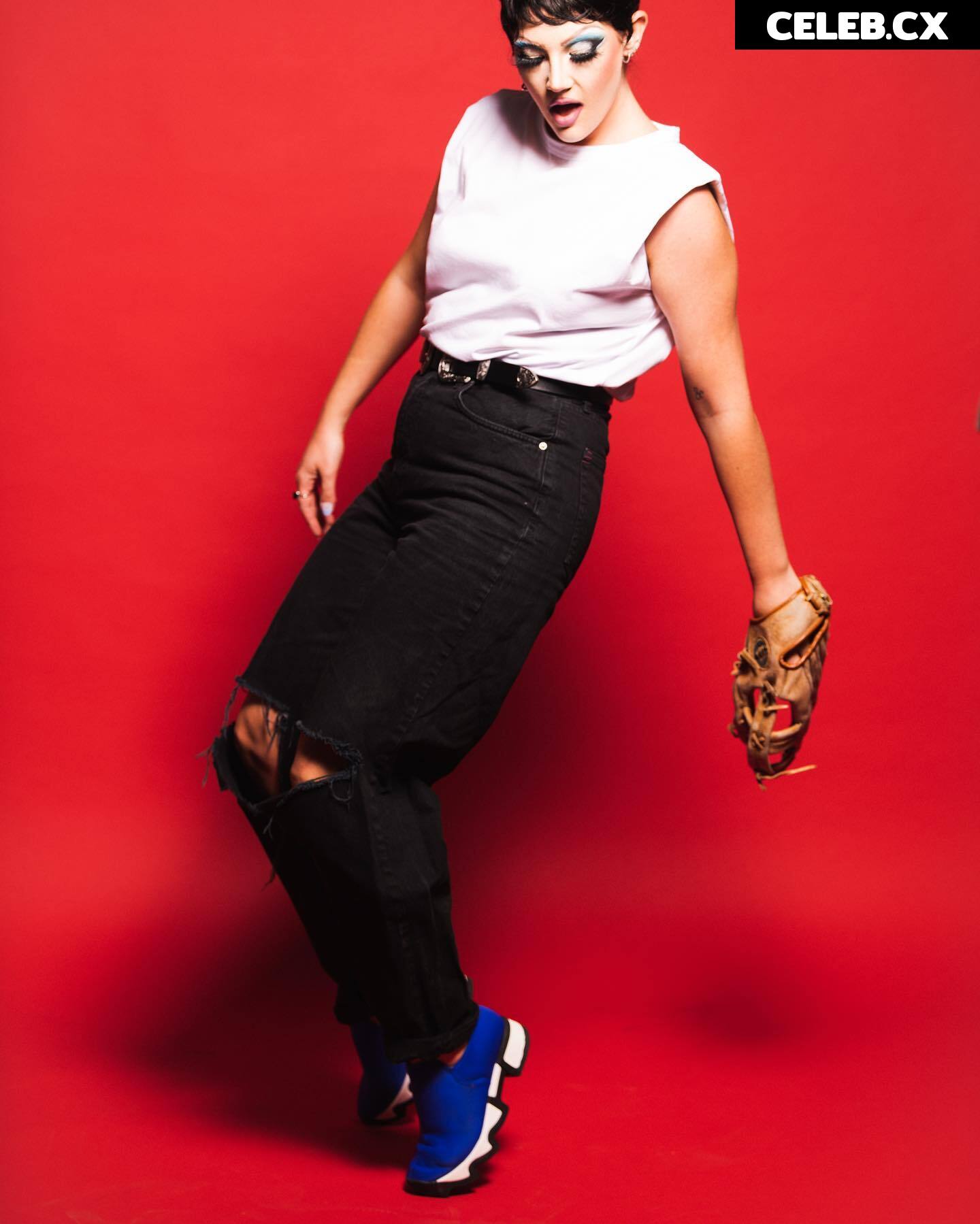 Sammy Rae (Sammy Rae &amp; The Friends) Image 8834929