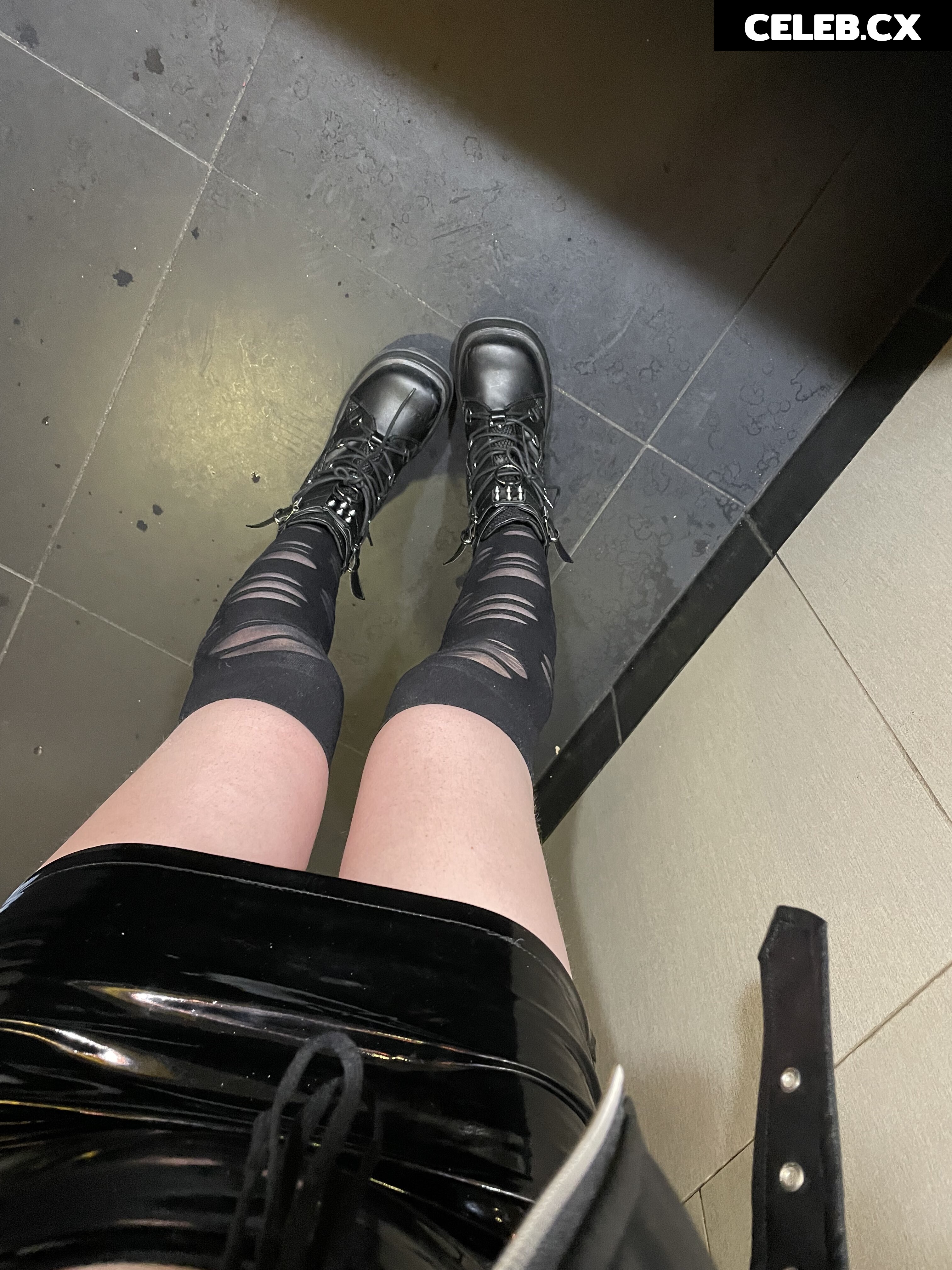 Flexuh | FlexuhVR Image 8703935