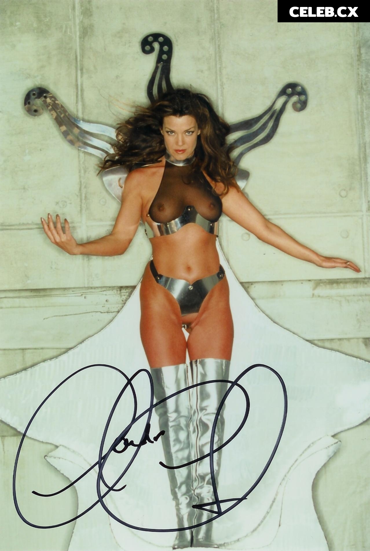 Claudia Christian Image 2068898