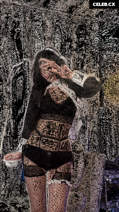 yule_.0.03 Image 11382994