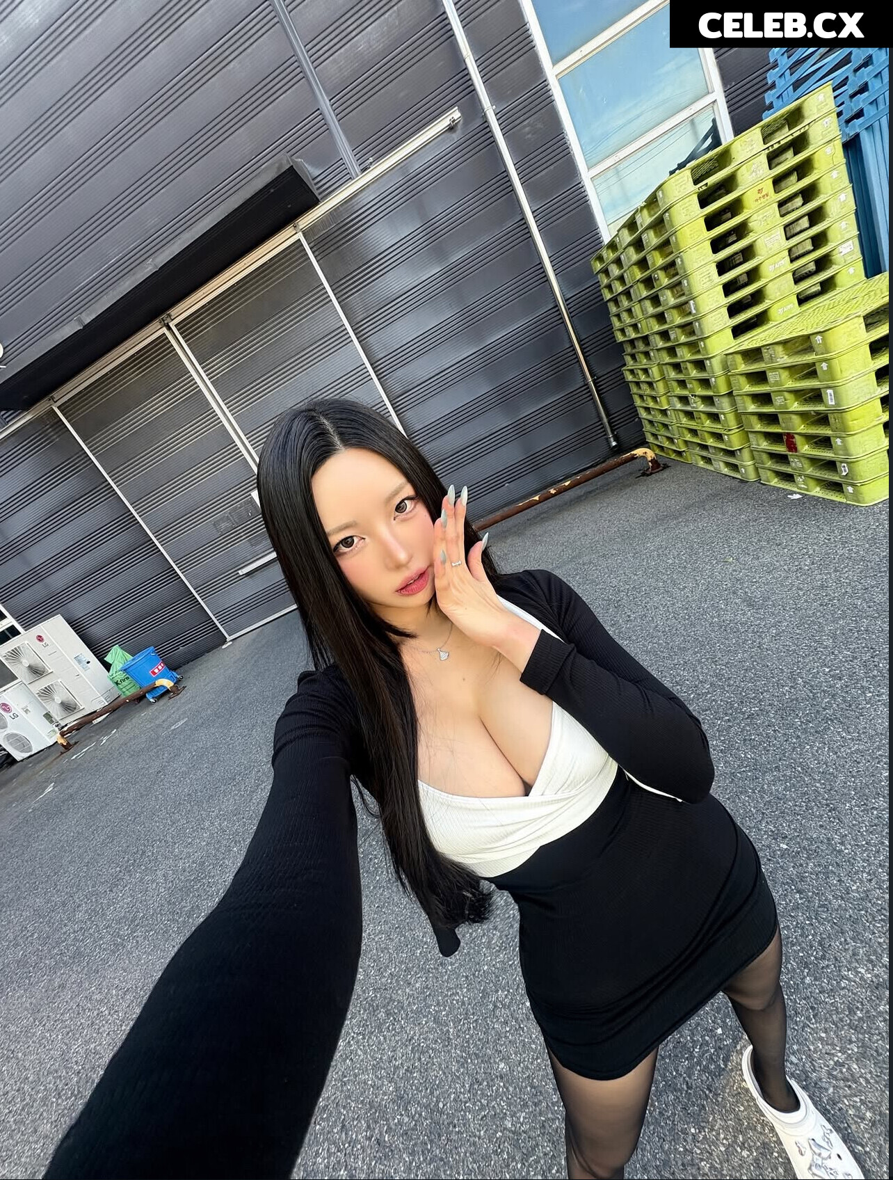 h___rvn | rvn1015 | 동그란 | Dongeuran Image 11241922