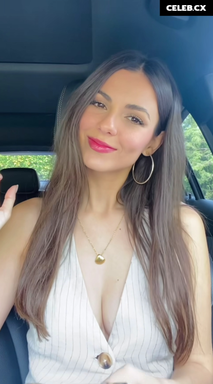 Victoria Justice Image 1825340