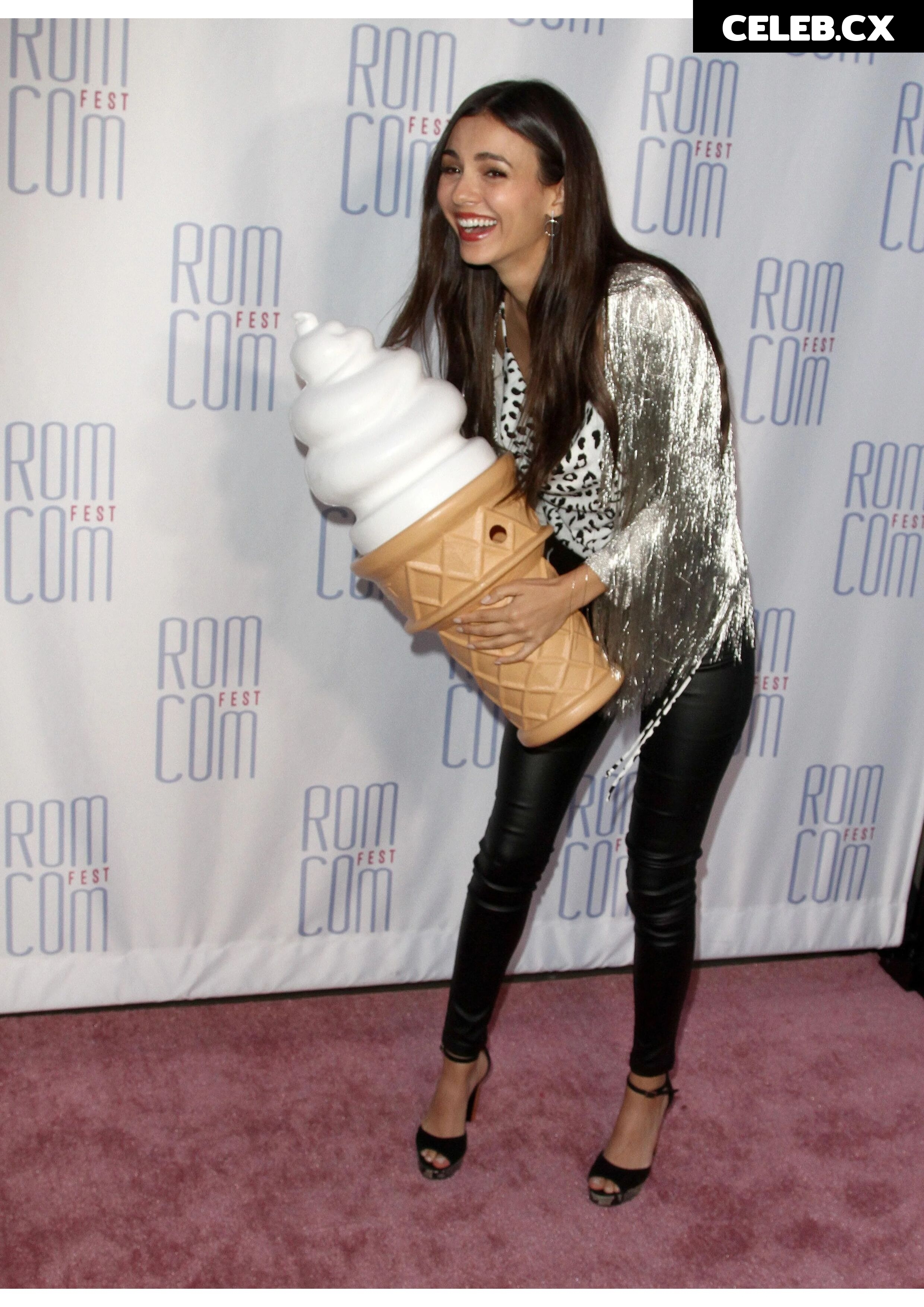 Victoria Justice Image 1757106