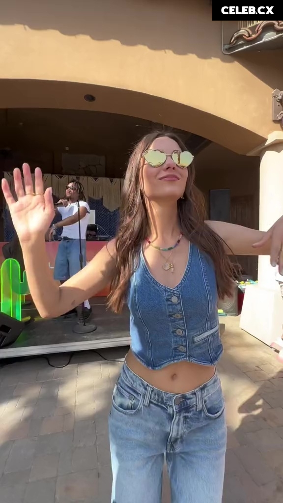 Victoria Justice Image 1737296