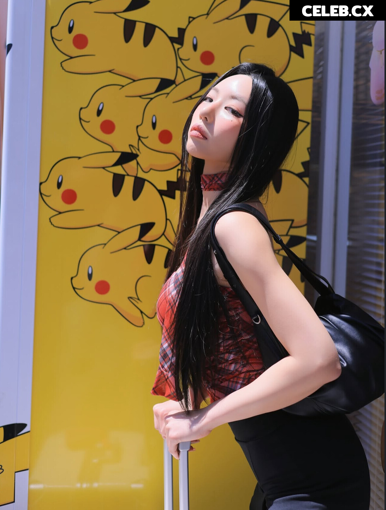 h___rvn | rvn1015 | 동그란 | Dongeuran Image 10715982
