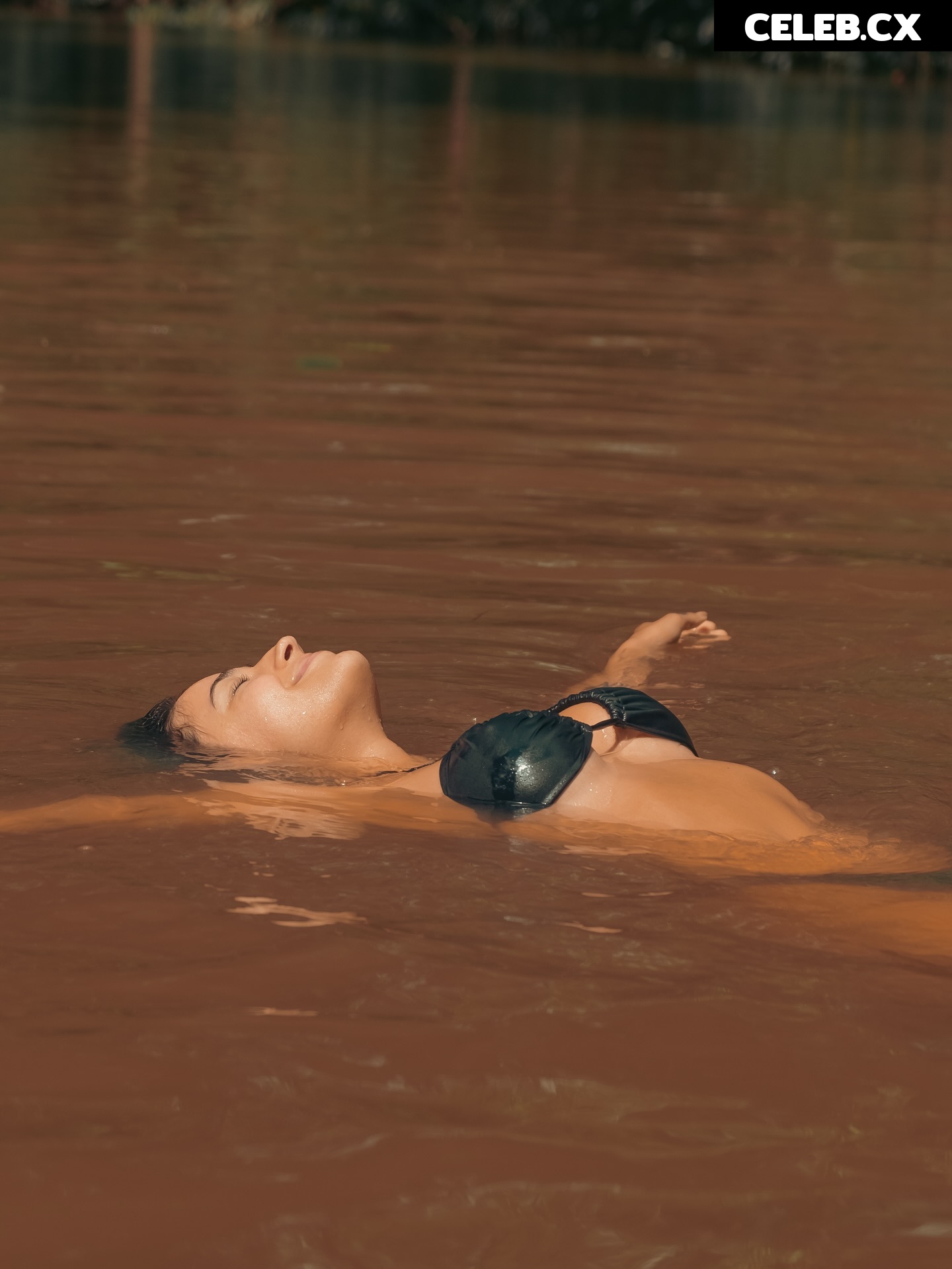 Carolina Oliveira Image 10711448
