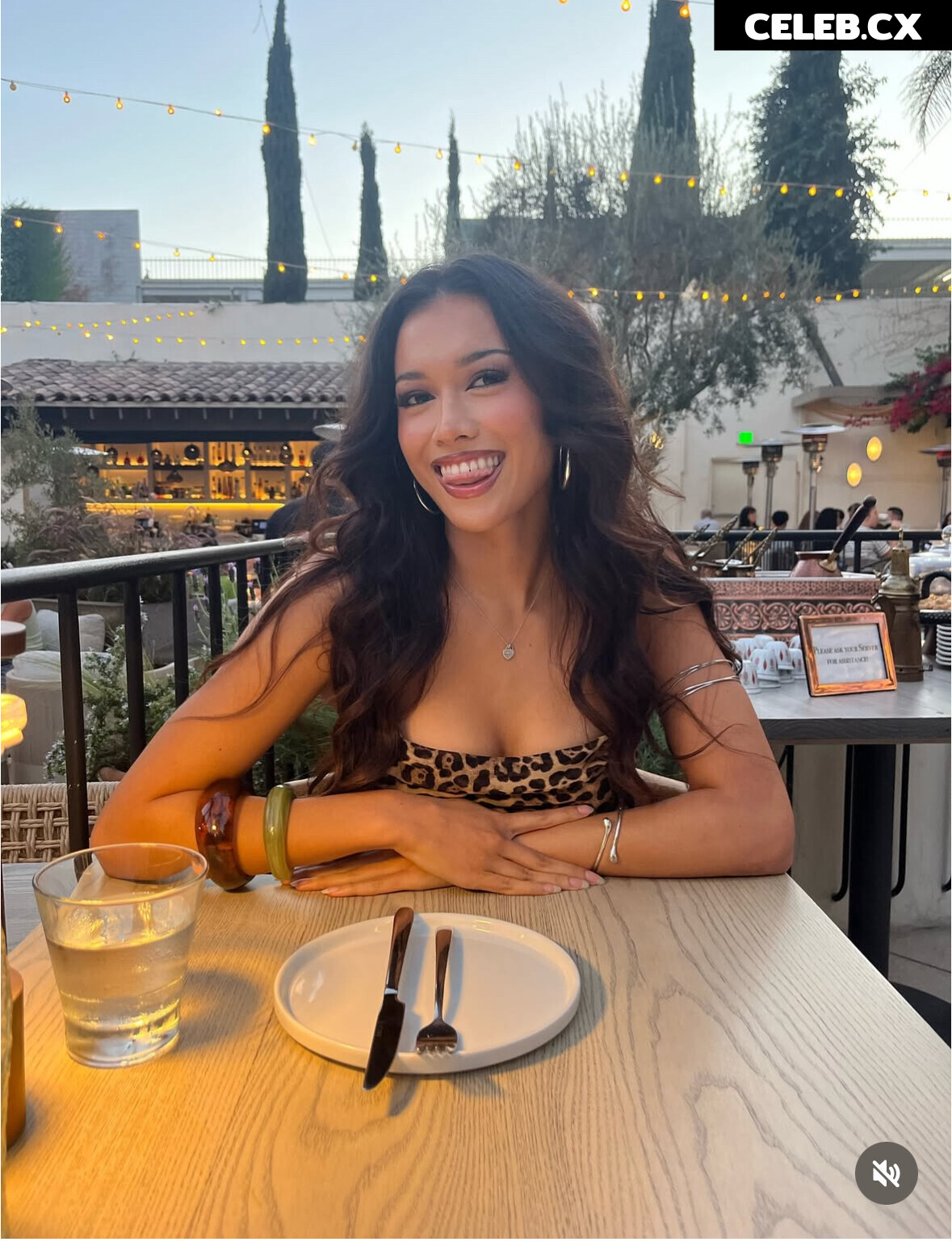 sophia hartwell Image 10697801