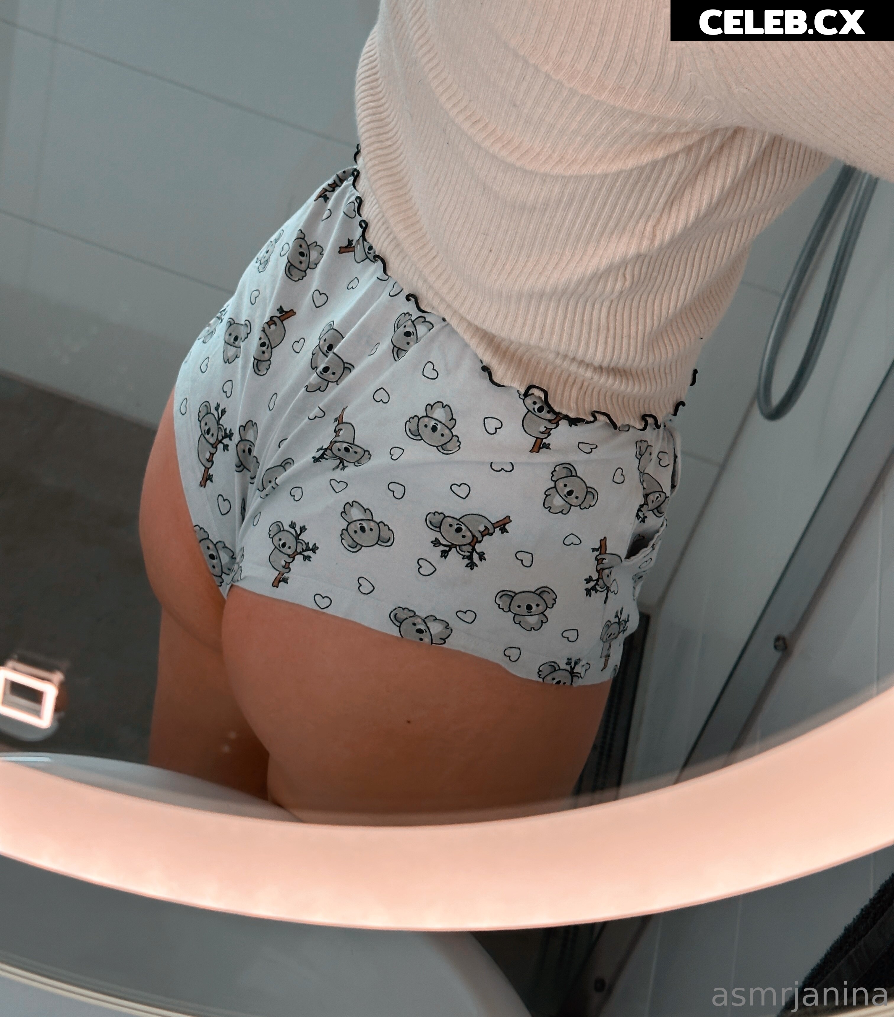 ASMR Janina Image 1035629