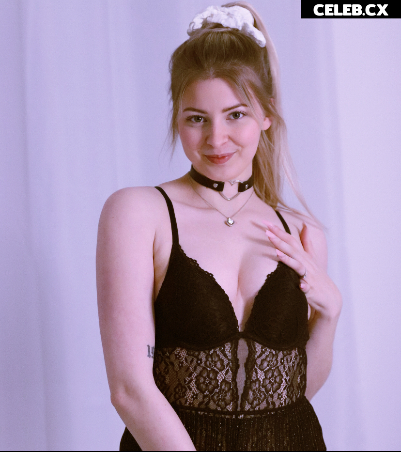 ASMR Janina Image 1037268