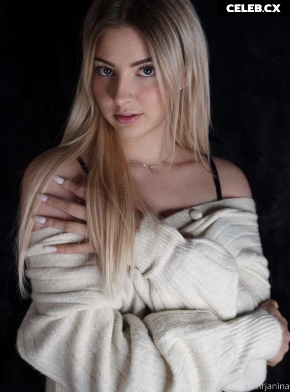 ASMR Janina Image 1031828