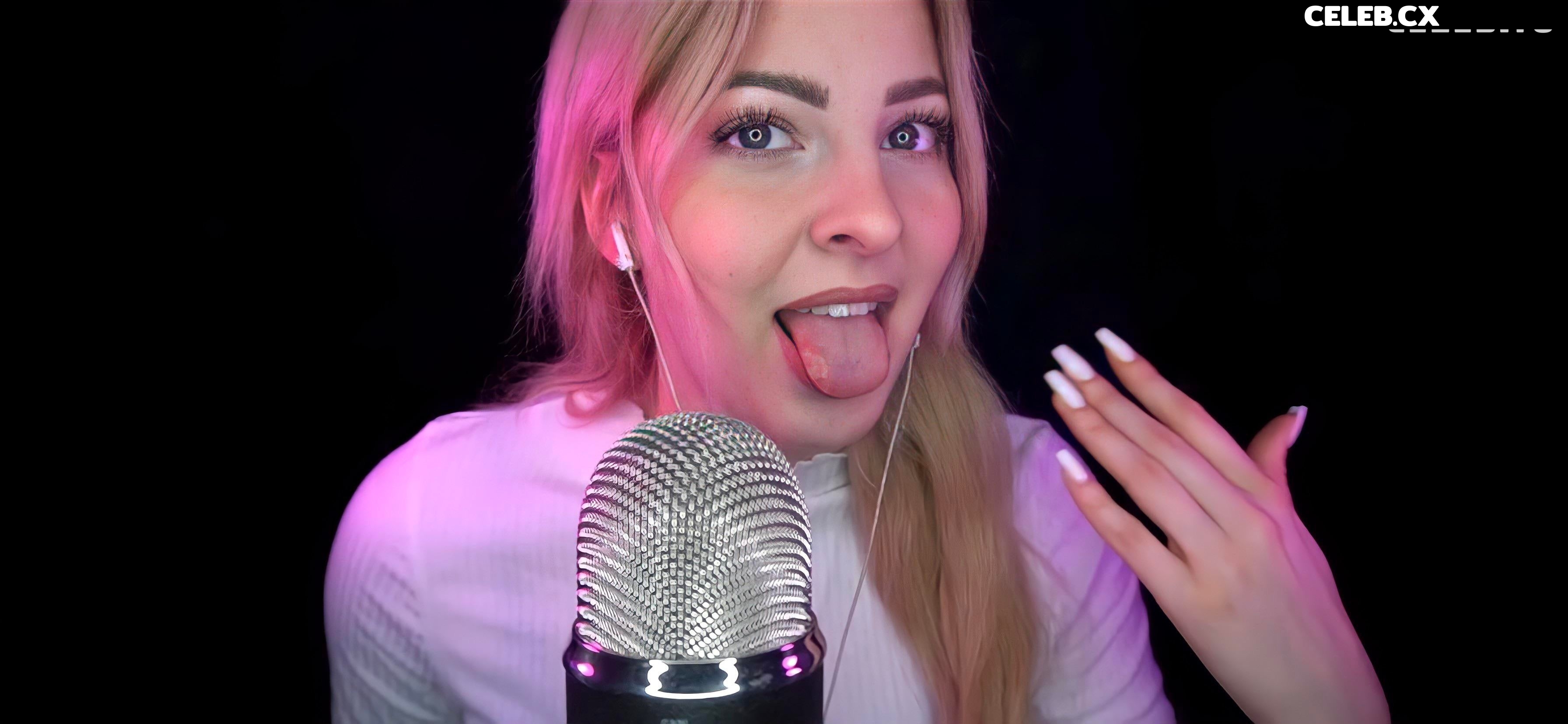 ASMR Janina Image 1026334