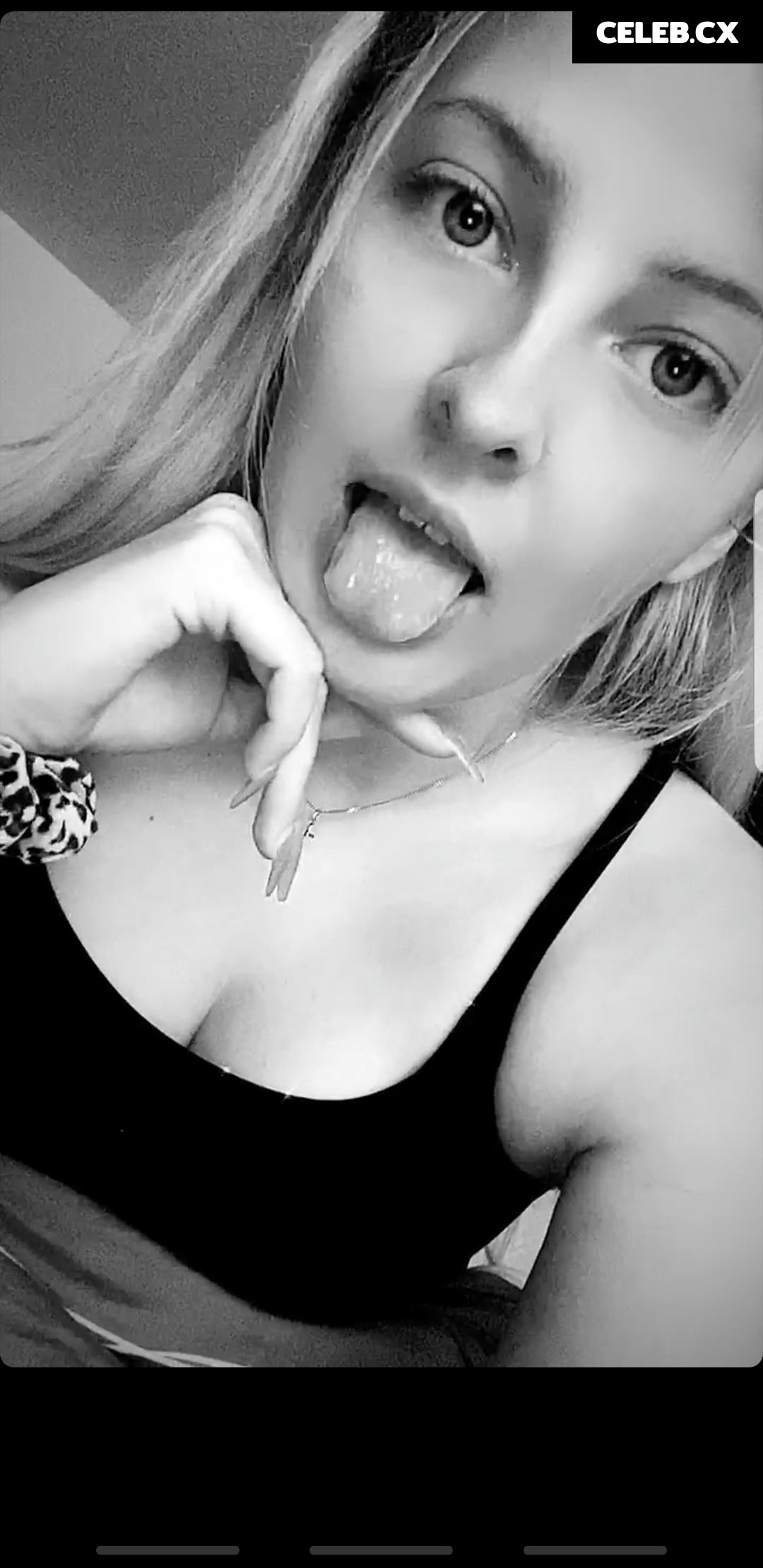 ASMR Janina Image 1026298