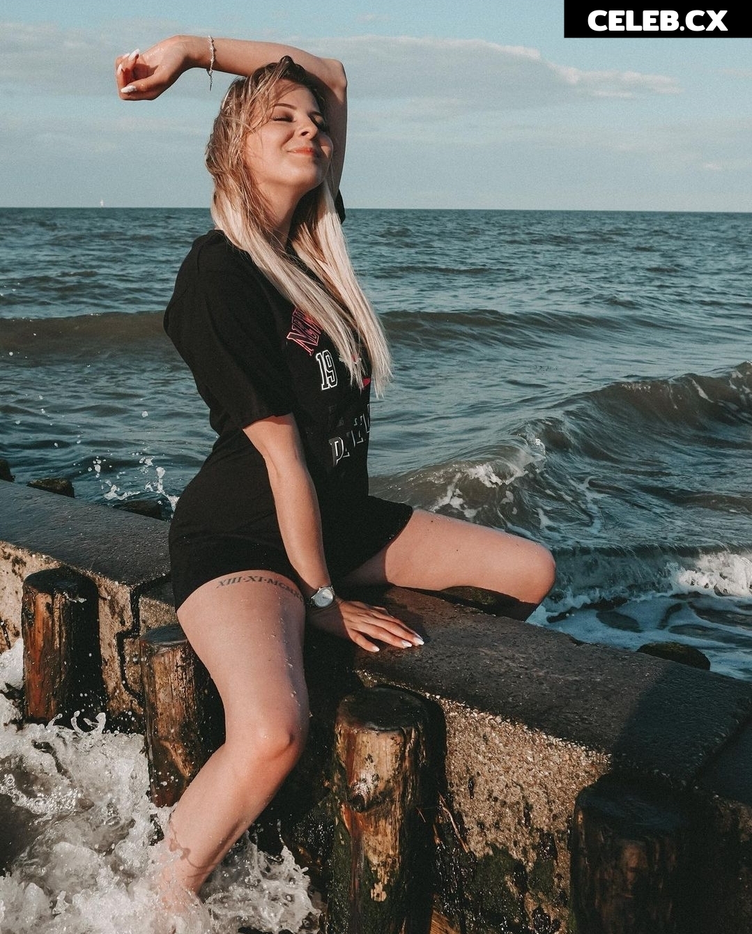 ASMR Janina Image 1024042