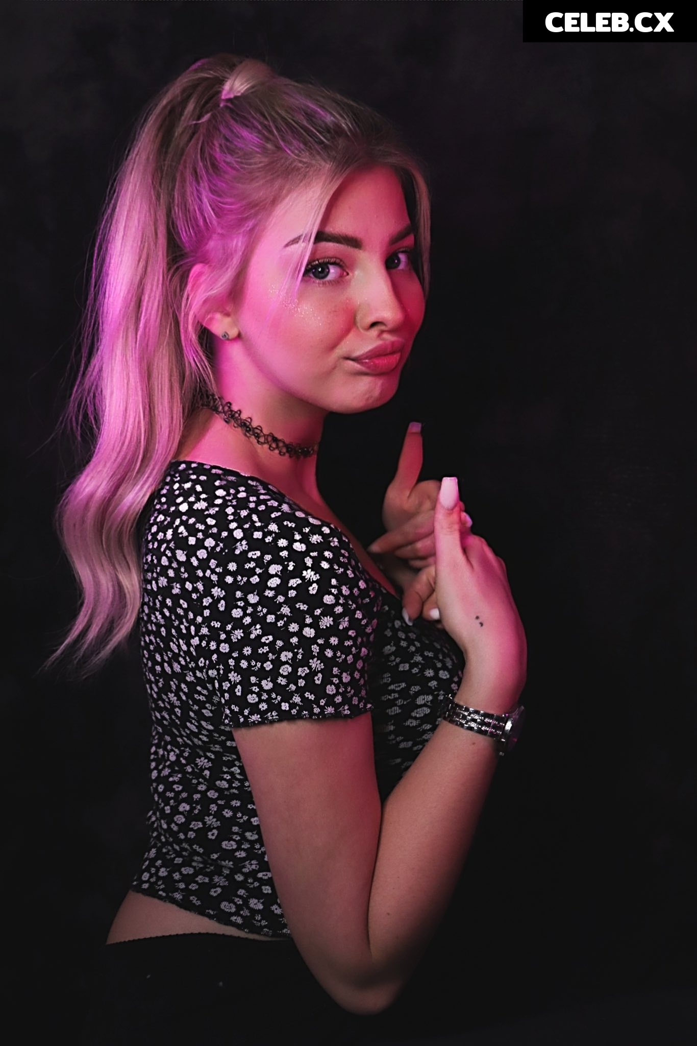 ASMR Janina Image 1022476
