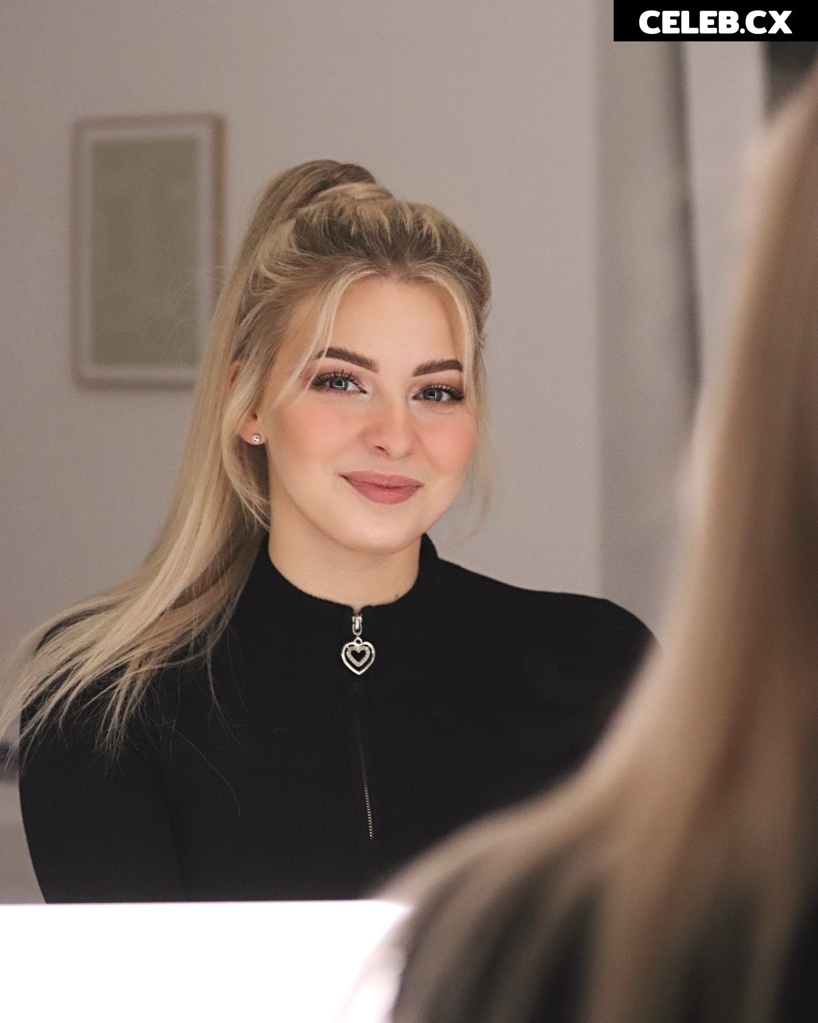 ASMR Janina Image 1022393