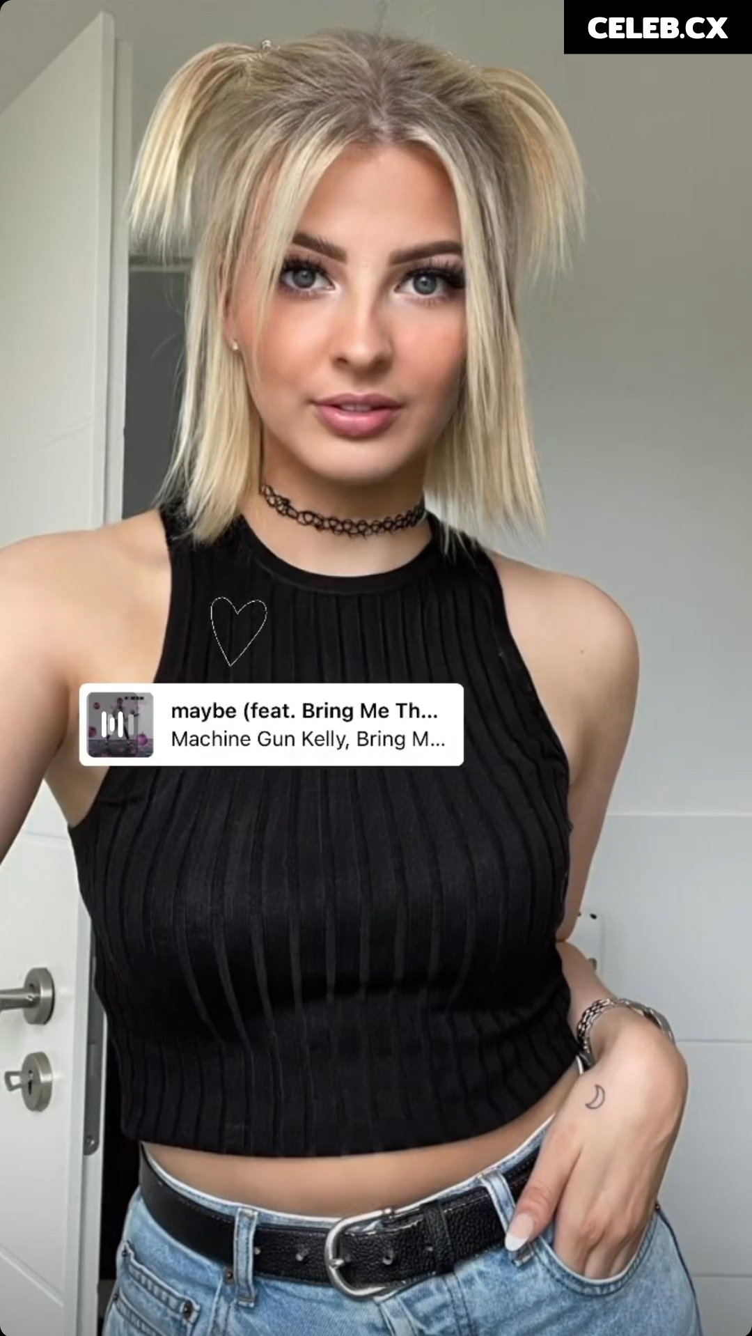ASMR Janina Image 1023146