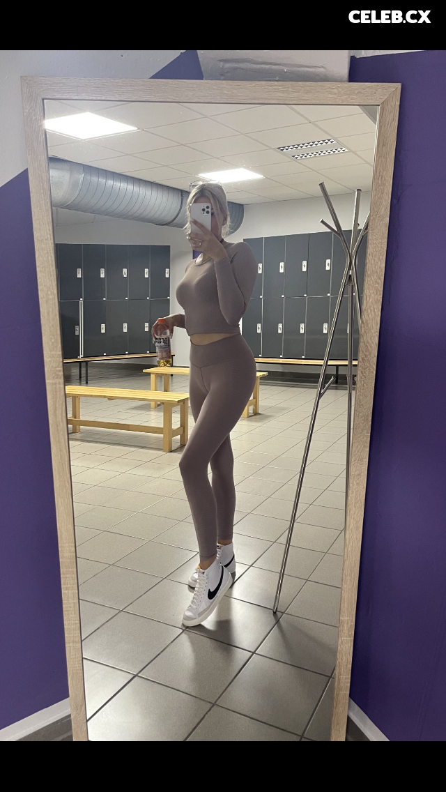 ASMR Janina Image 1029346