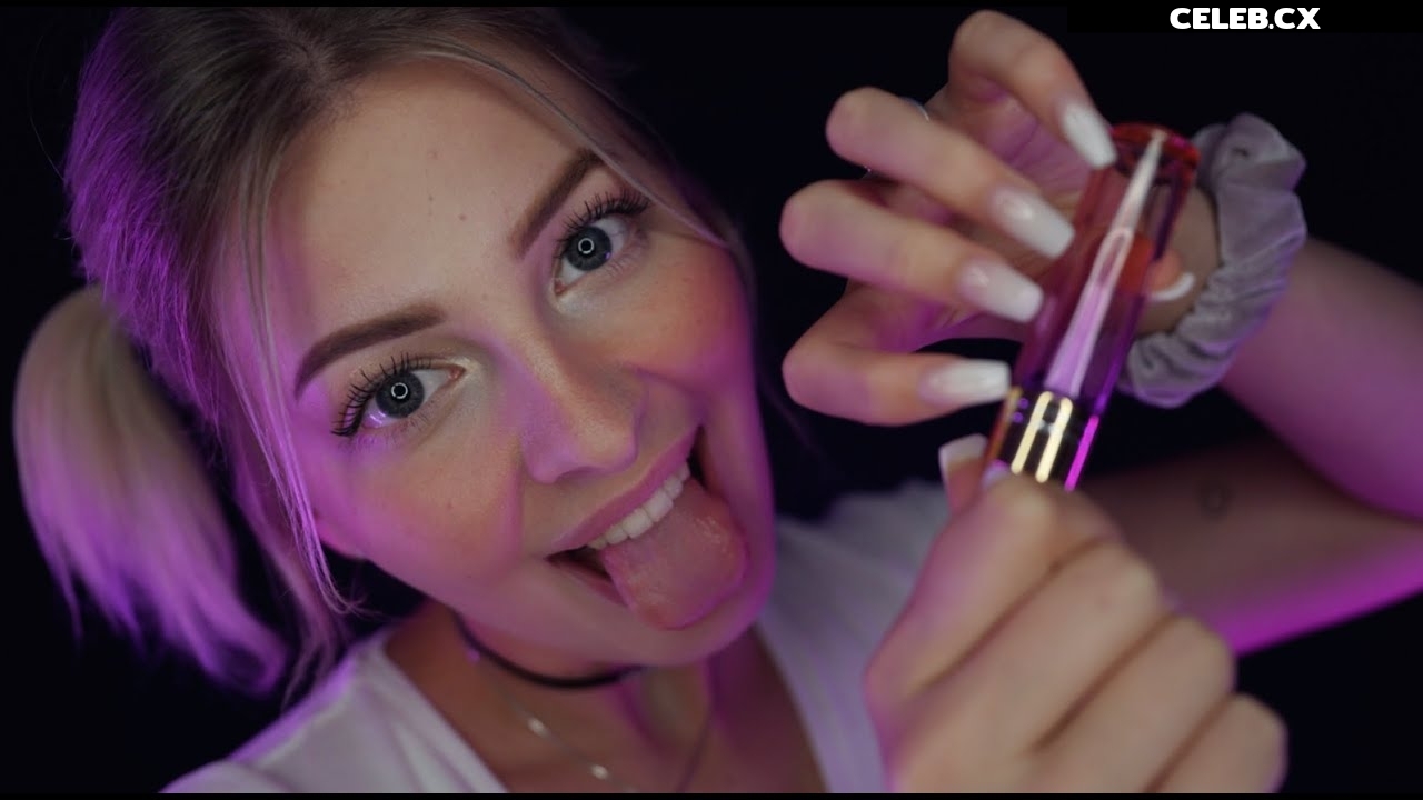 ASMR Janina Image 1028497