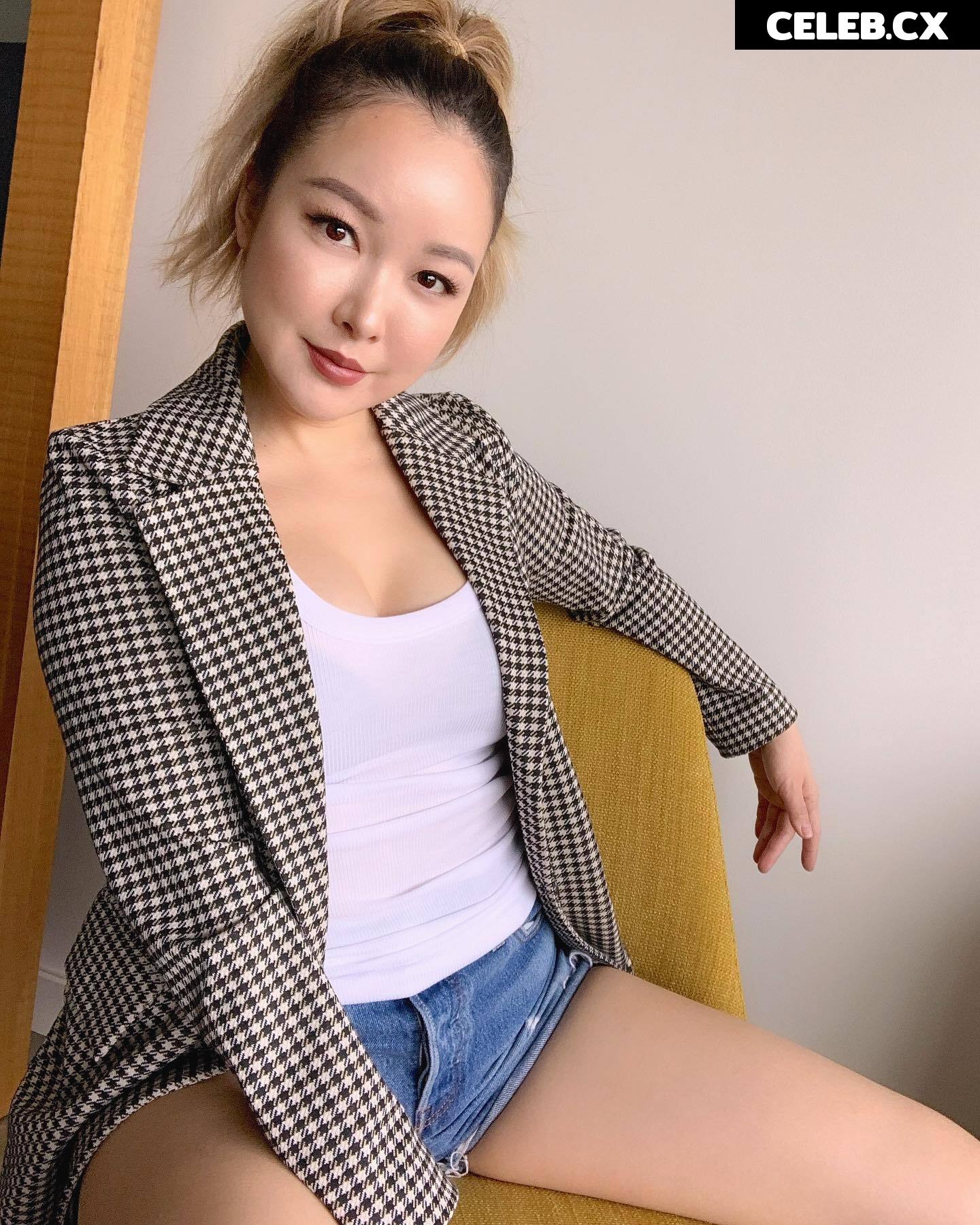 Charlet Chung Image 10165781