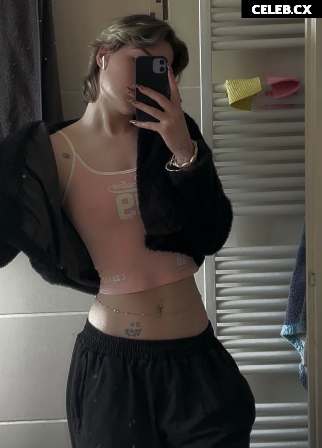 sky_stn_ / Nelee Image 10166077