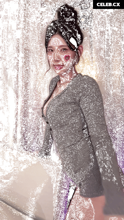 yule_.0.03 Image 10175585
