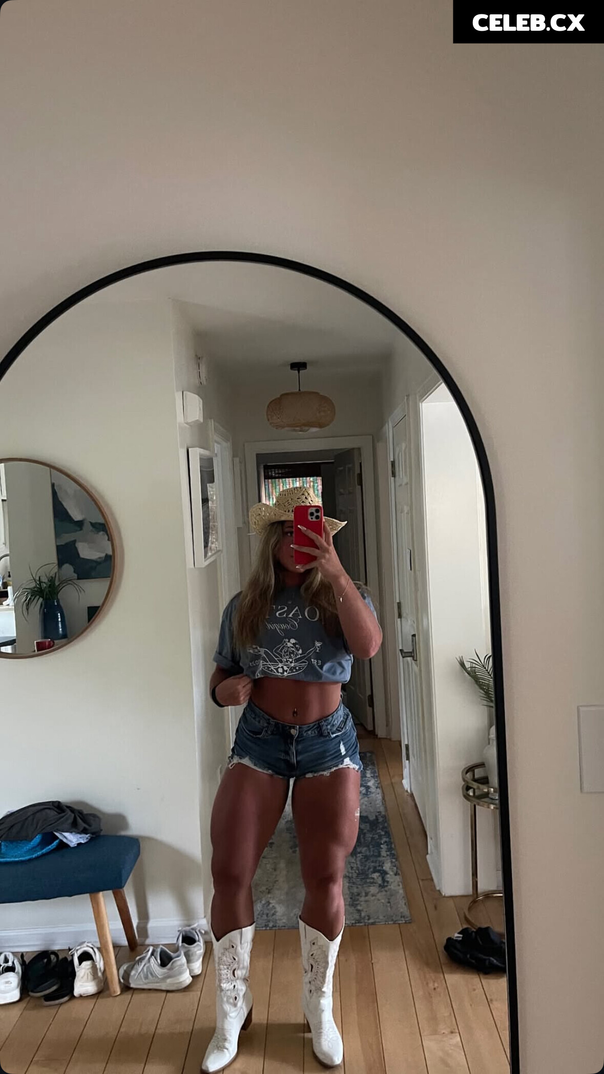 Kaitlinn_kfit / Kaitlin Kobuszewski Image 10172656