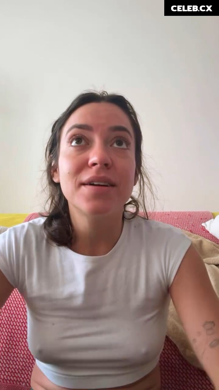 Valentina Bandeira Image 10123823