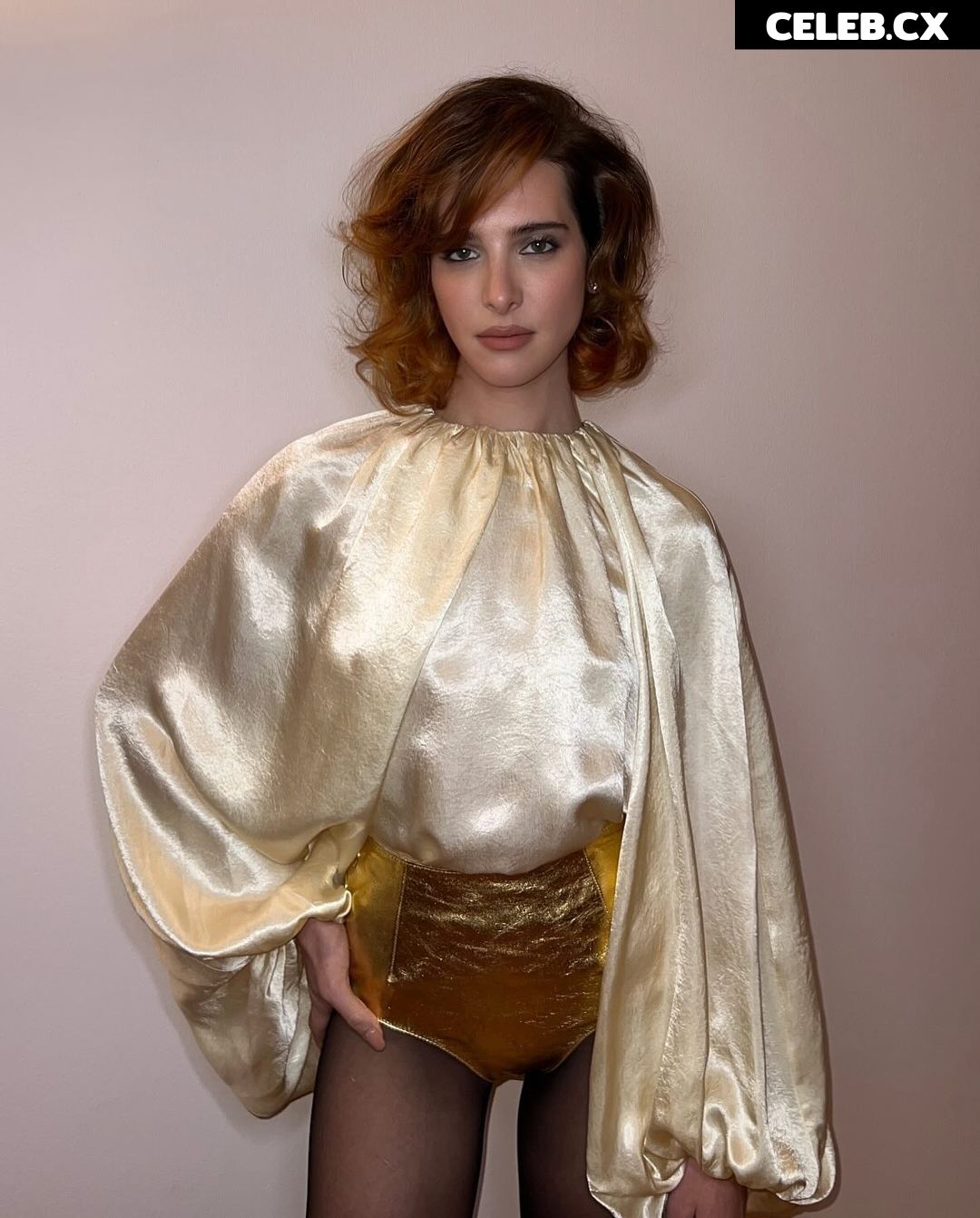 Hari Nef Image 10097557