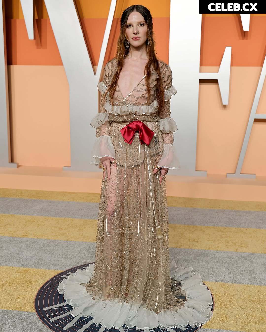 Hari Nef Image 10097543