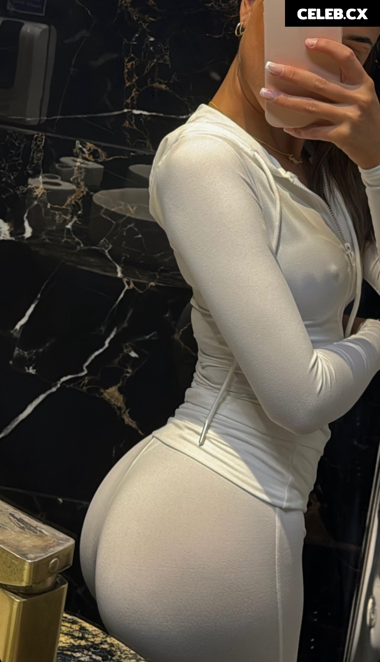 Olivia Bailey Image 3147532