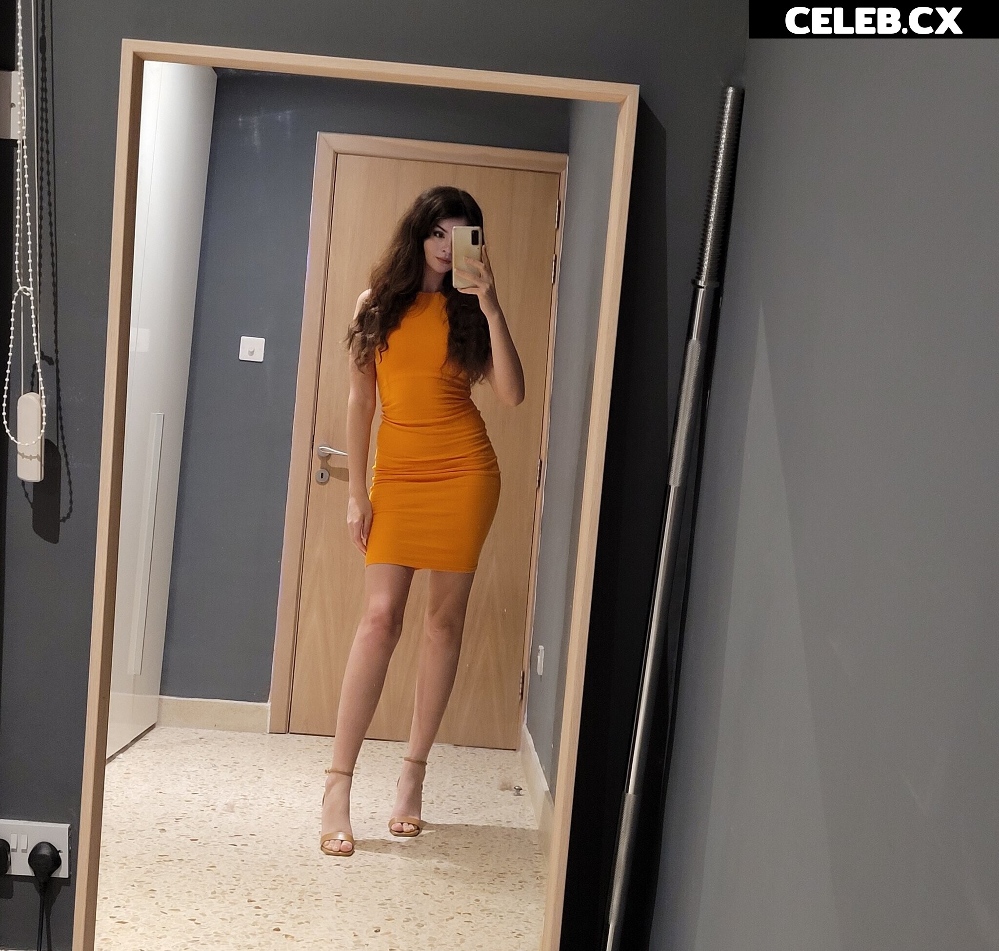 Chloe Lockley Image 3656032