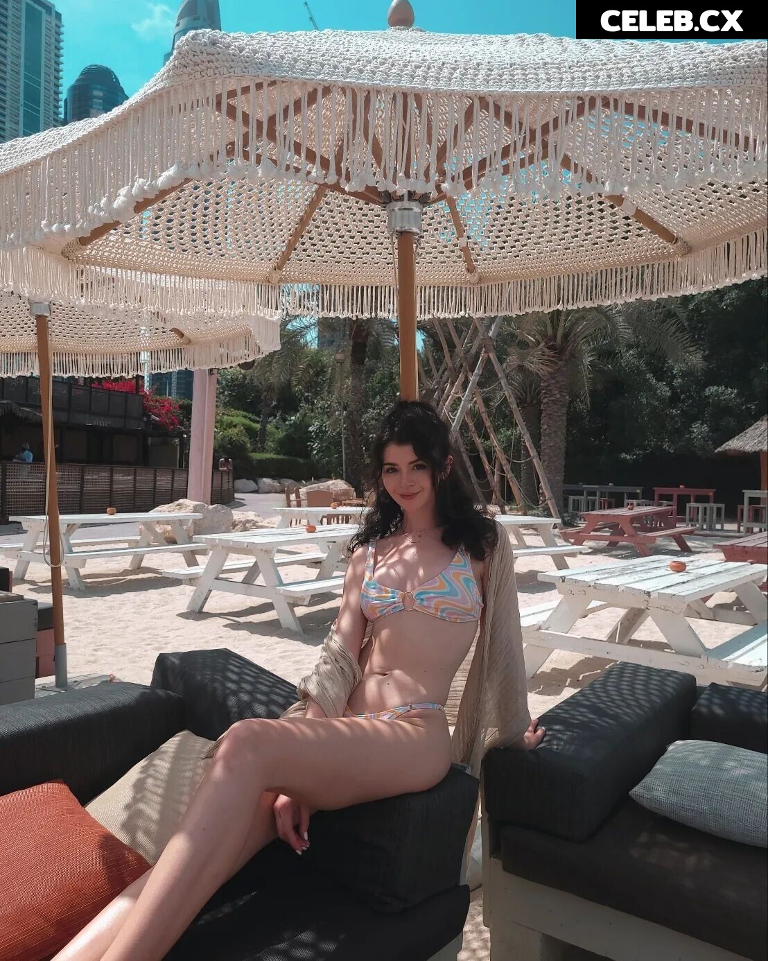 Chloe Lockley Image 3657621