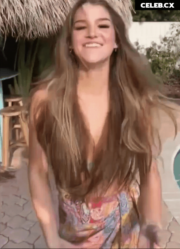 Brooke Monk Image 683884