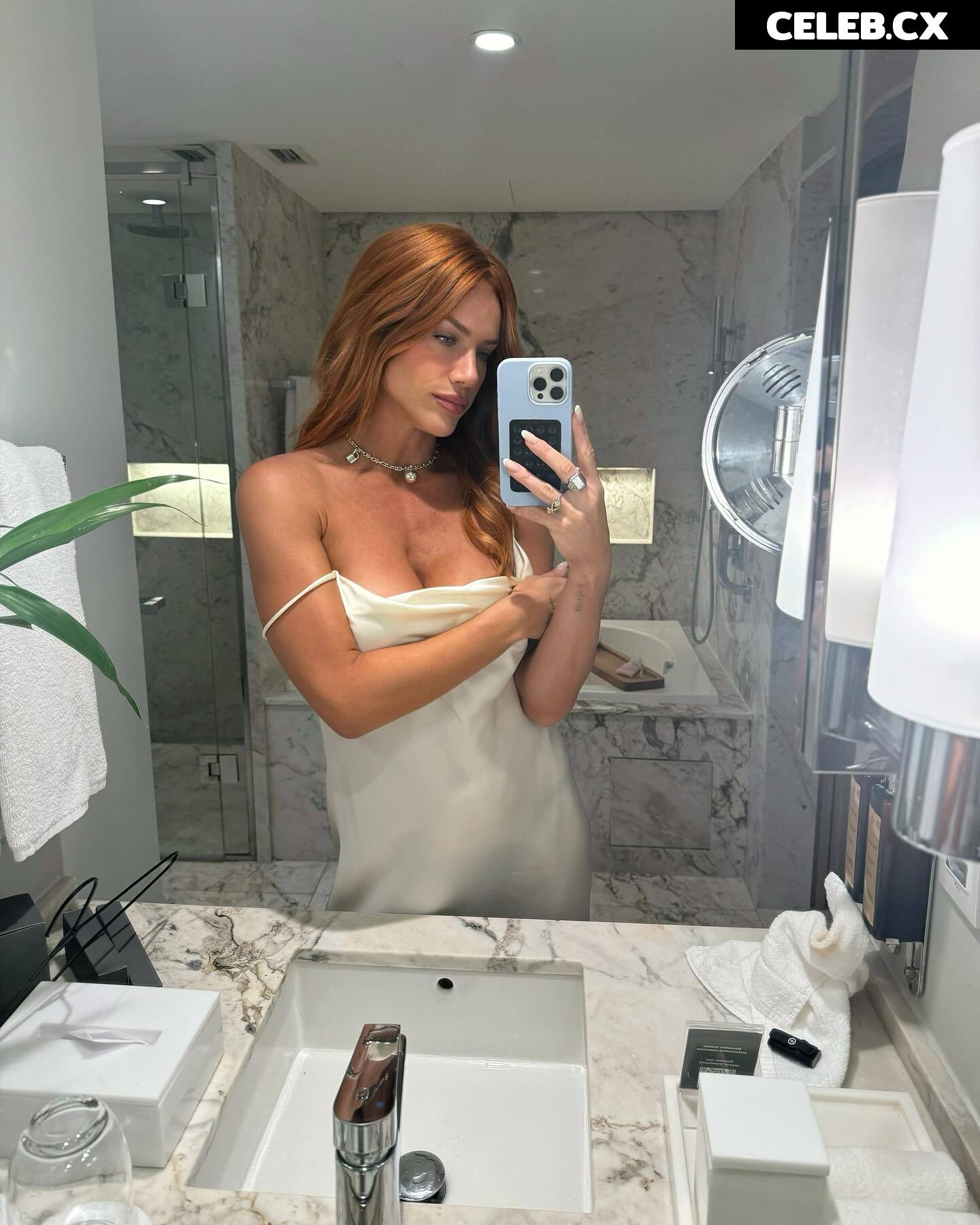 Giovanna Ewbank Image 6815813