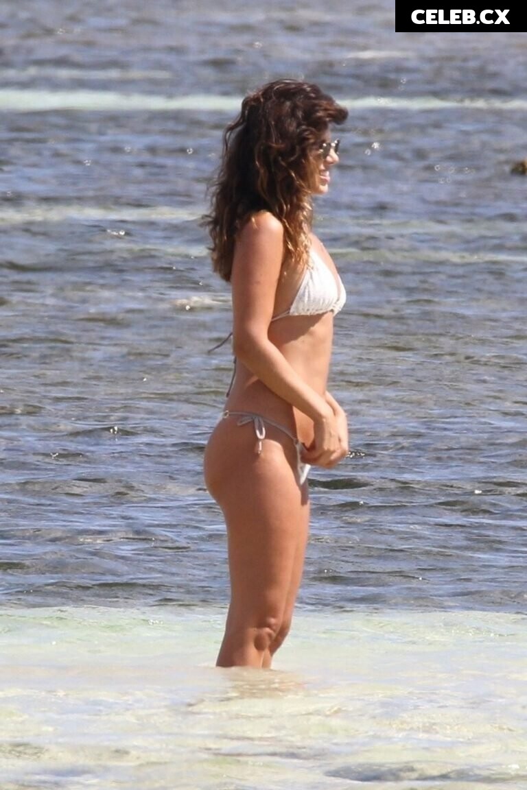 Paula Fernandes Image 6800642