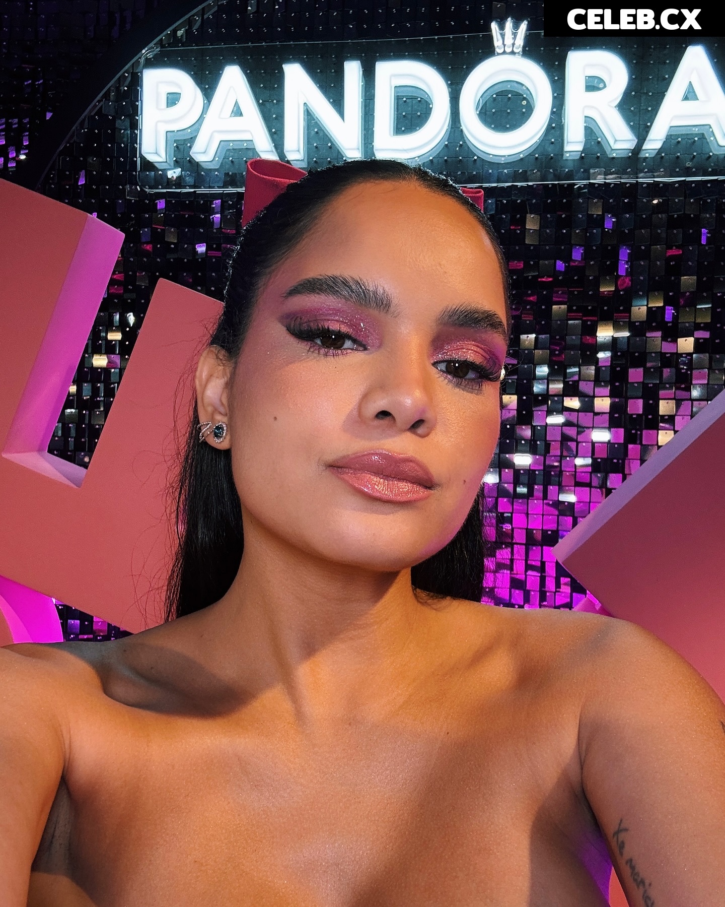 Carol Macedo Image 6800144