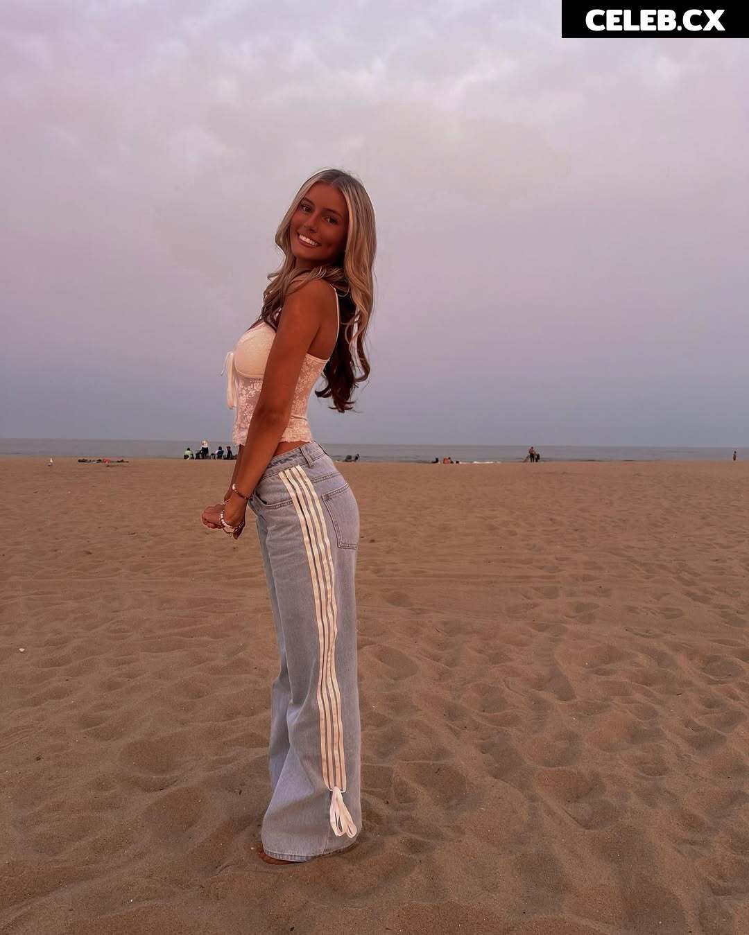Lexi Dalton Image 6989995