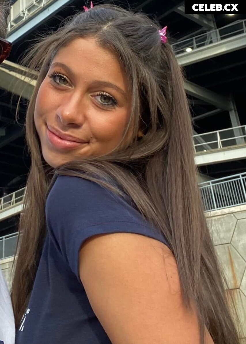 Nicolena Schoonmaker - nicolenaschoonmaker / nicolenaschoonmaker1 Image 6976549