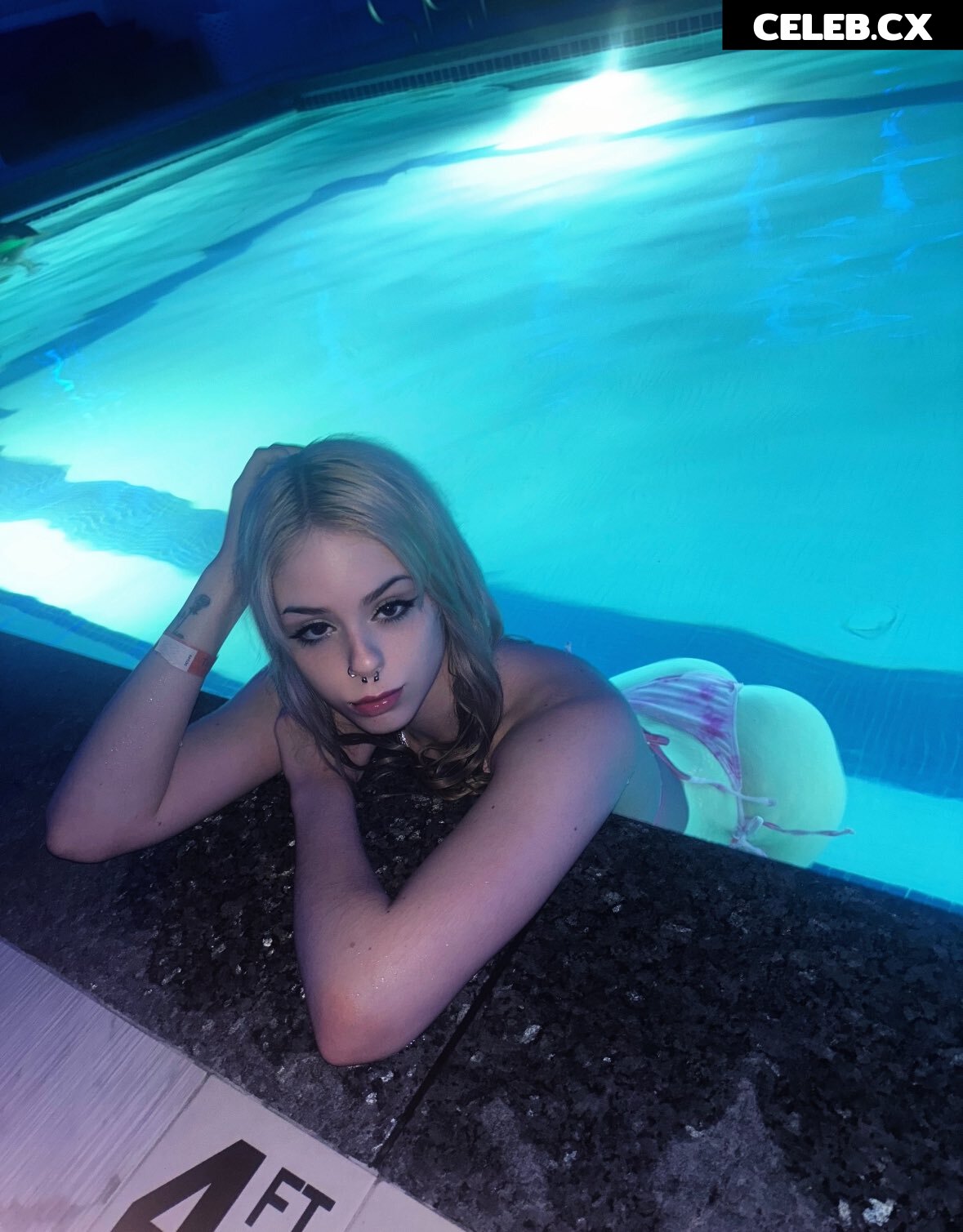 onlygothbitches / fetusaborters / mkkonz / mary konczal Image 6971596