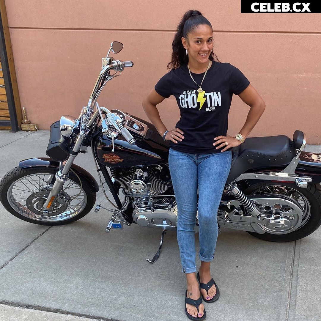 Amanda Serrano / Puerto Rican Boxer Image 6966473