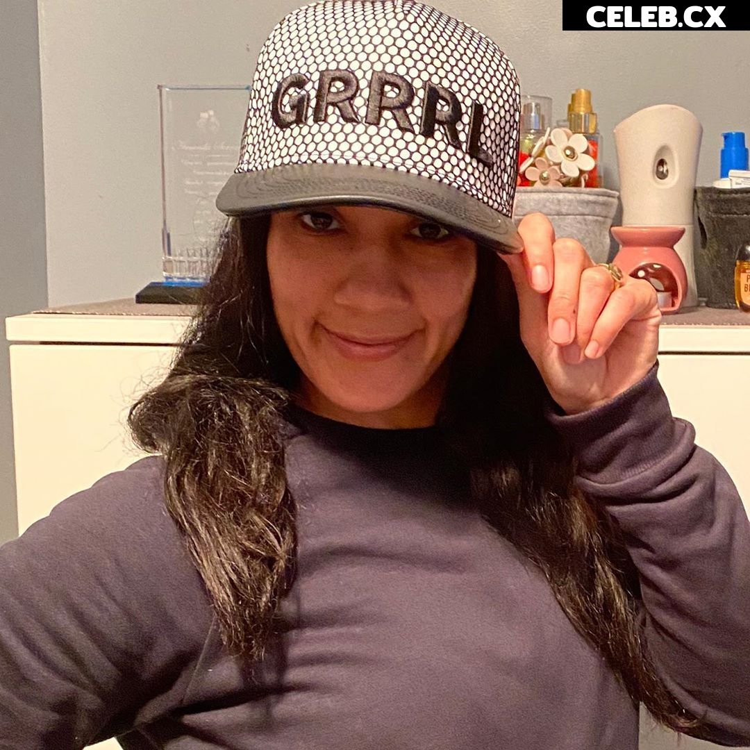 Amanda Serrano / Puerto Rican Boxer Image 6966464