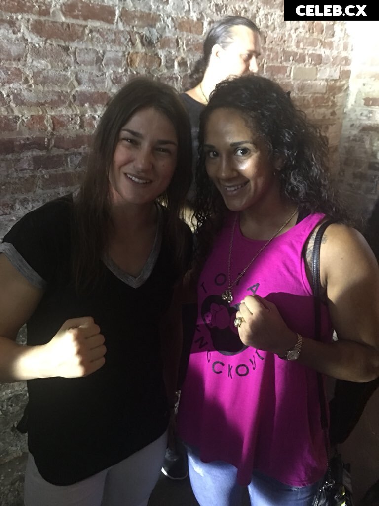 Amanda Serrano / Puerto Rican Boxer Image 6966628