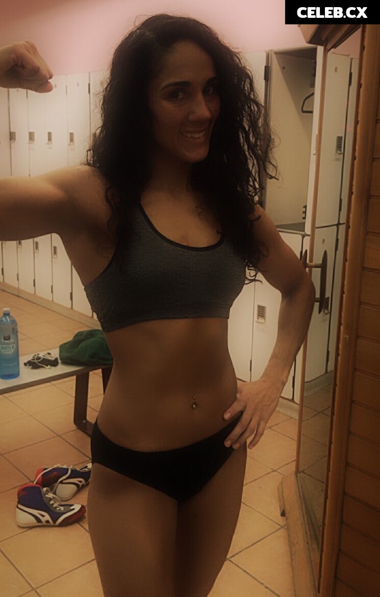 Amanda Serrano / Puerto Rican Boxer Image 6964326