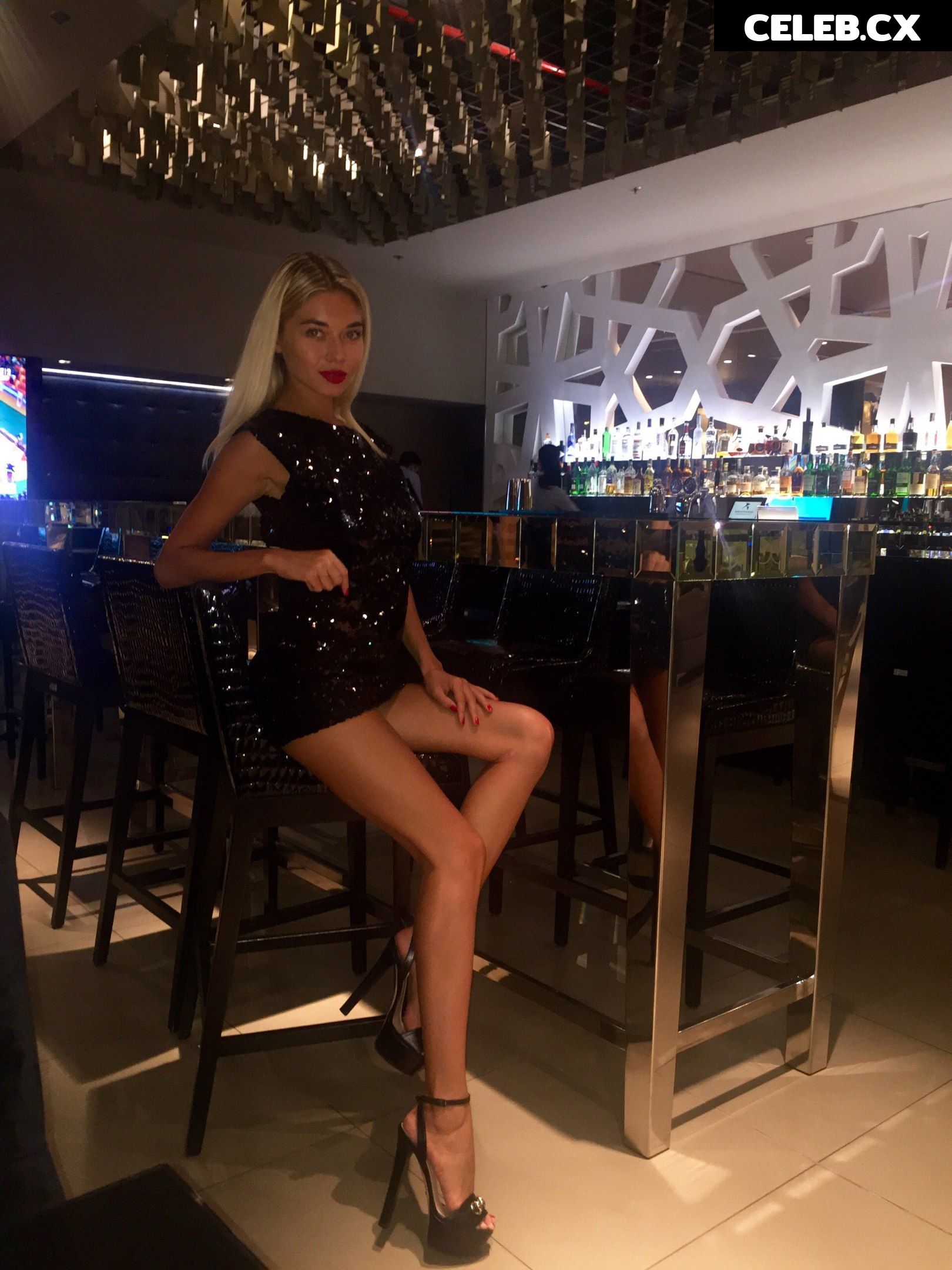 Alina Buryachenko Image 6962799