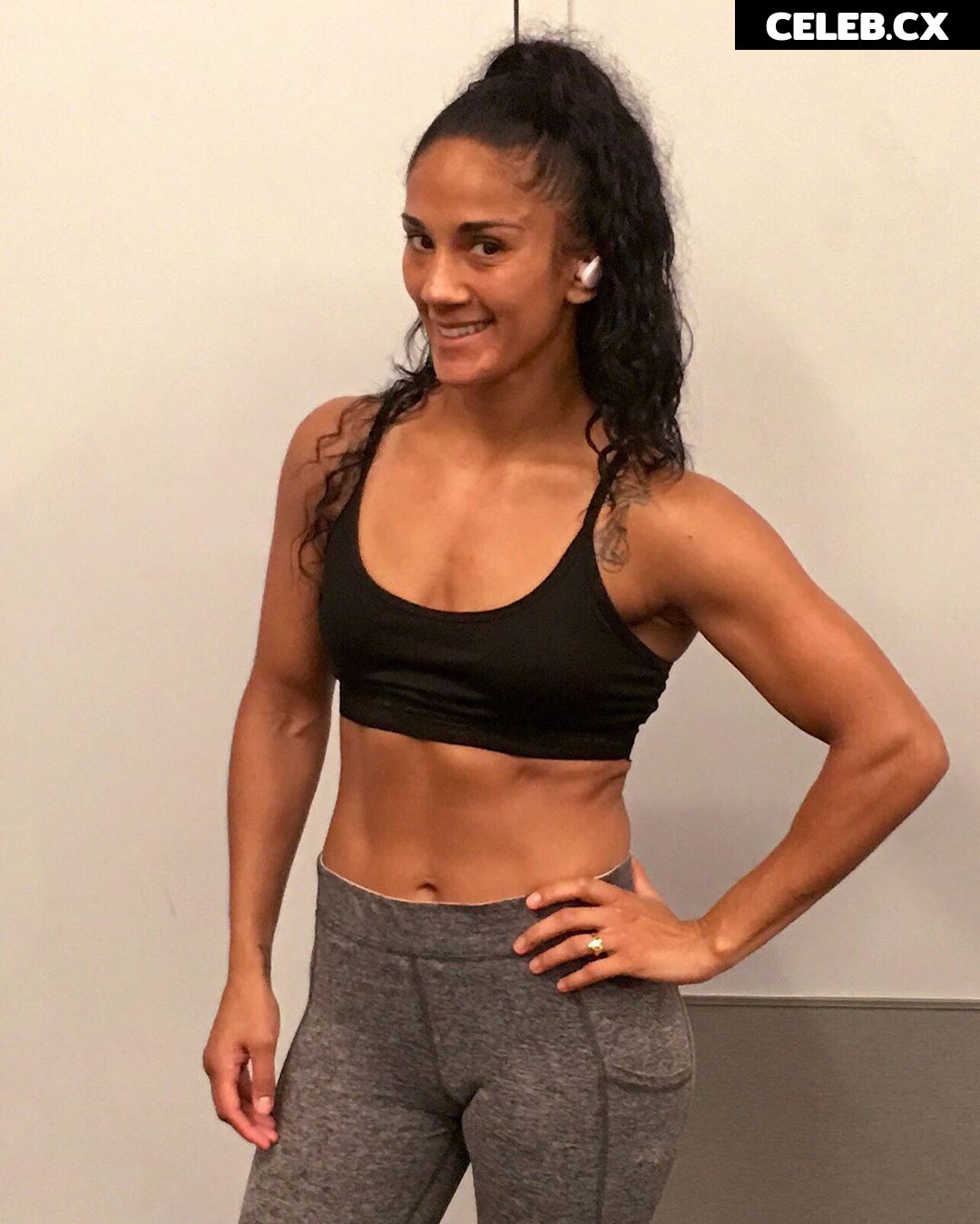 Amanda Serrano / Puerto Rican Boxer Image 6962905