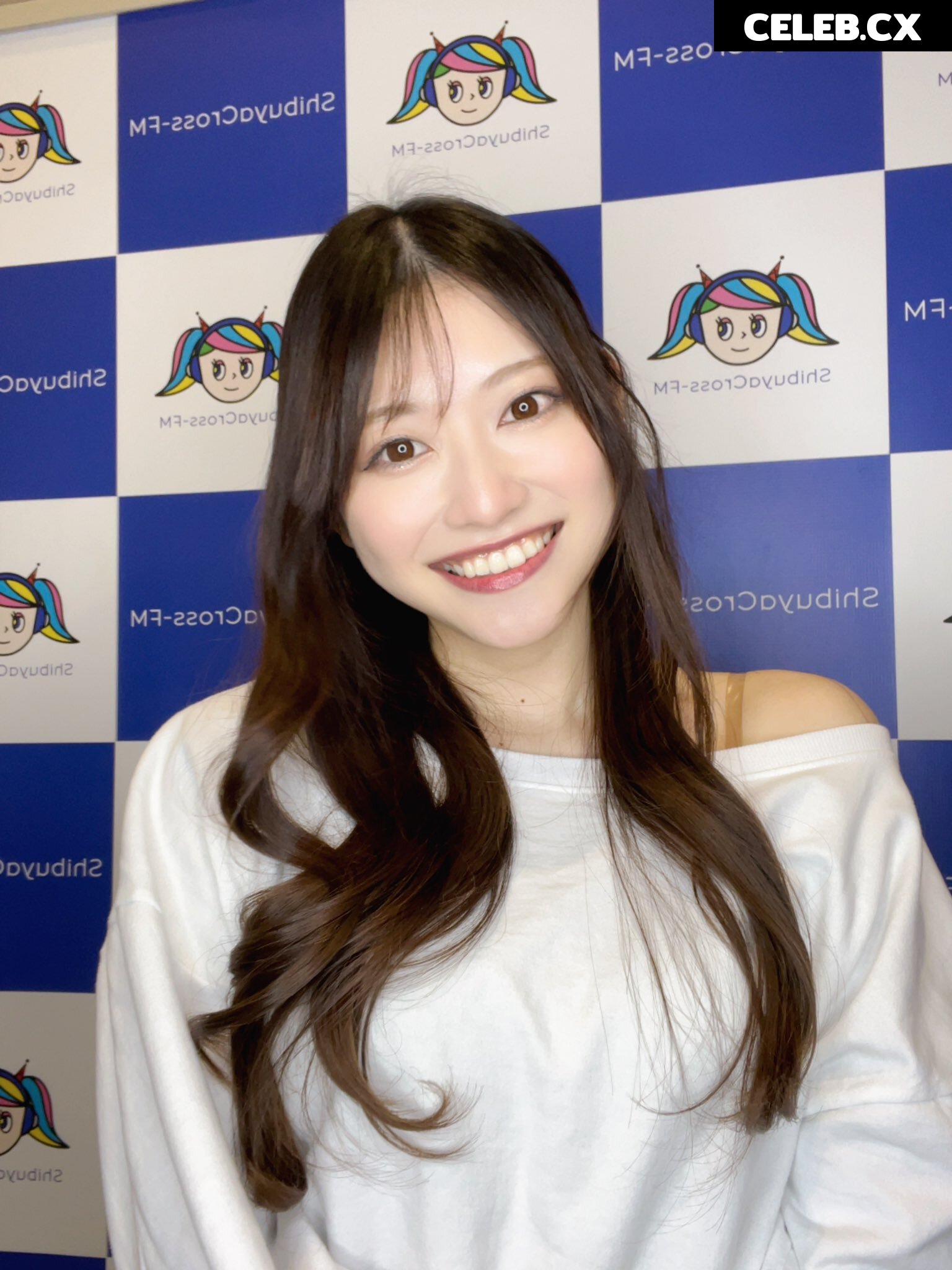 Anna Demachi Image 6940774