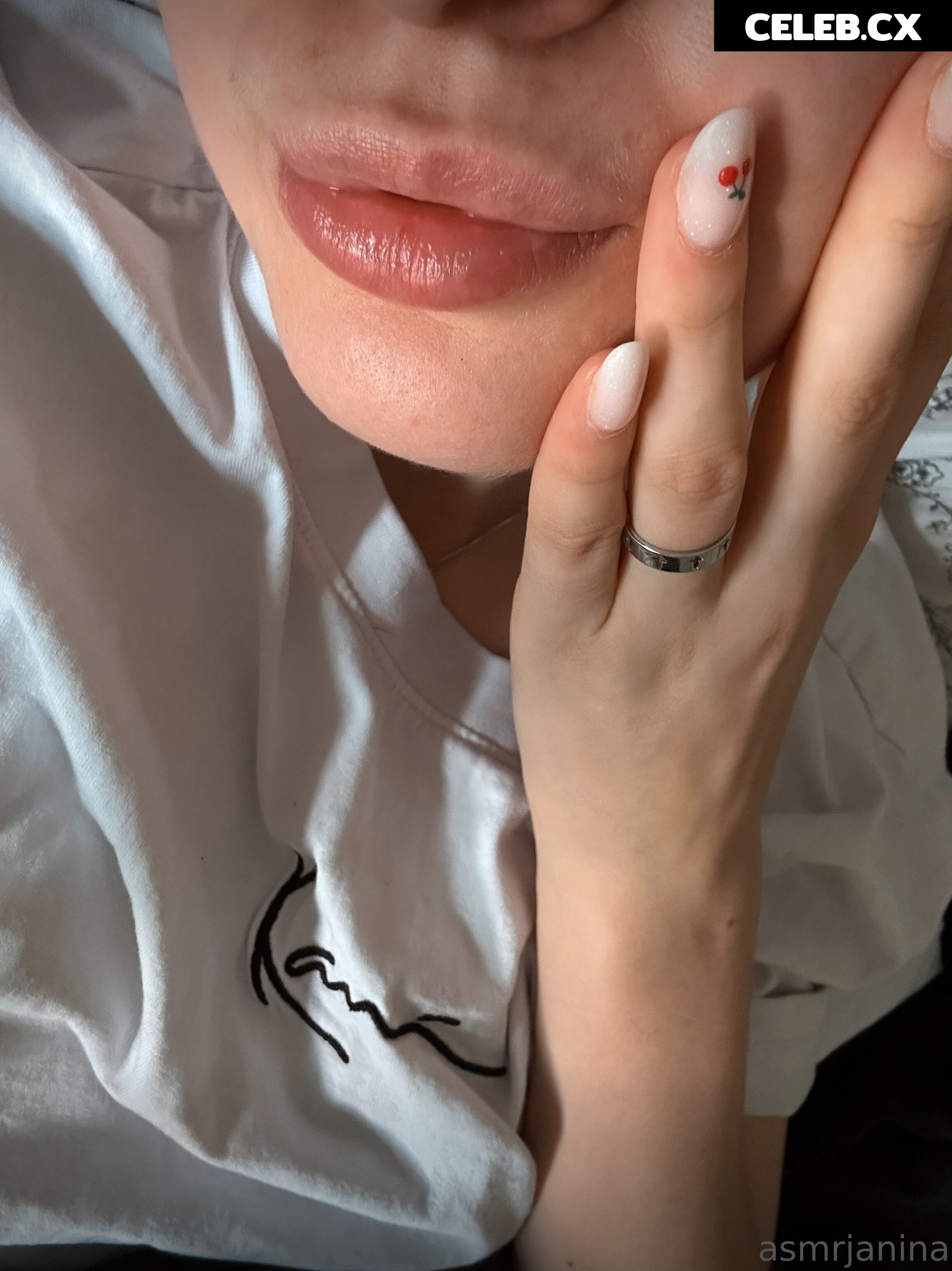 ASMR Janina Image 6491804