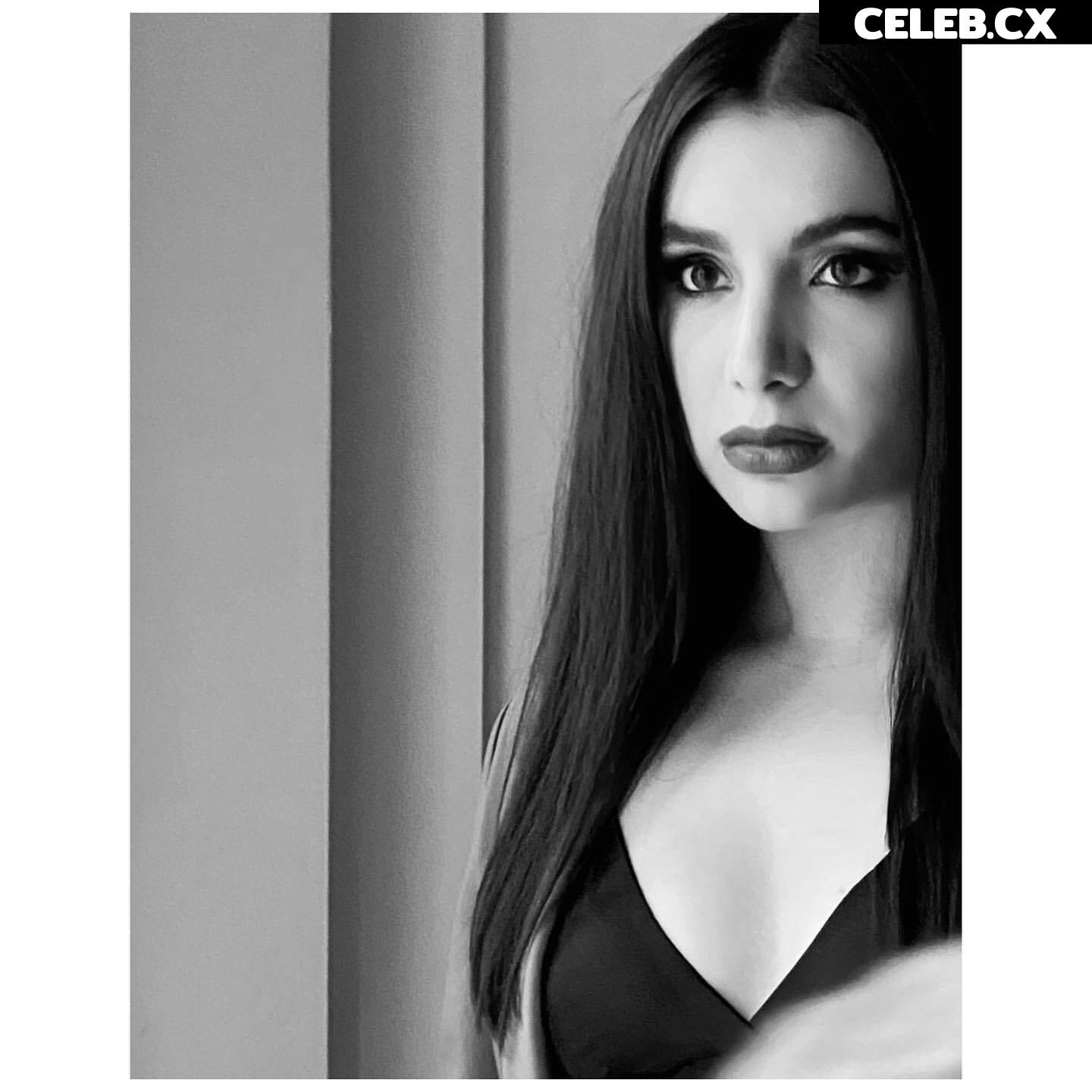 Hannah Marks Image 6473314