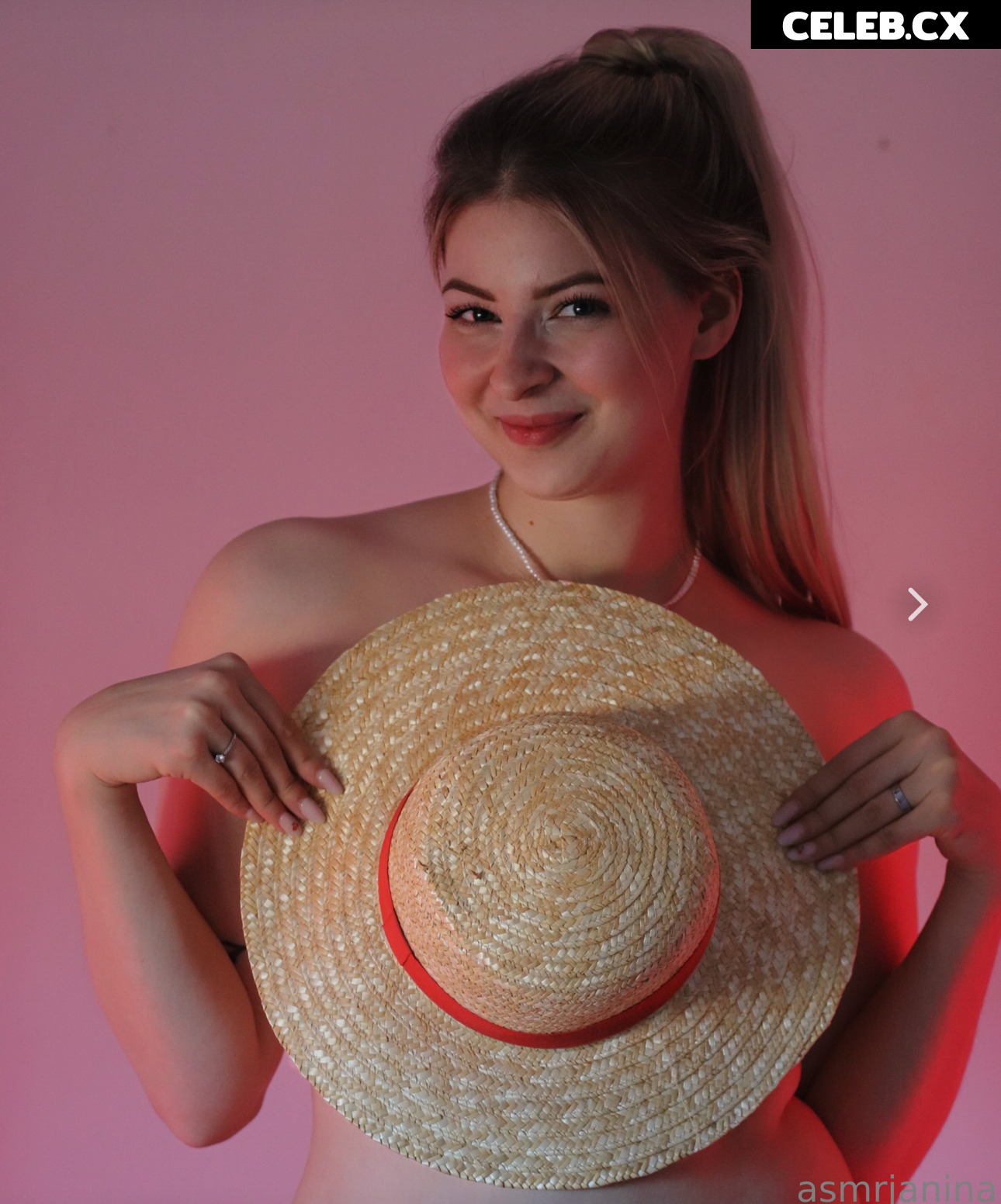 ASMR Janina Image 6536493